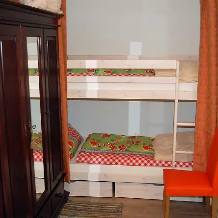 H.winkler بيت للعطل